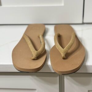 Rothy’s Gold Knit Flip Flop Sandals Women’s 10 Sustainable Comfort NWOT